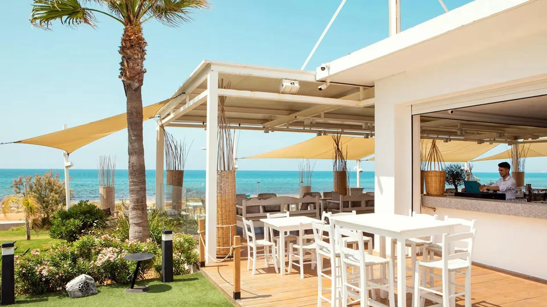 ***  Piere - Anne Beach Hotel Aya Napa Kıbrıs