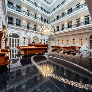 Prestige 4*, Budapest Magyarország