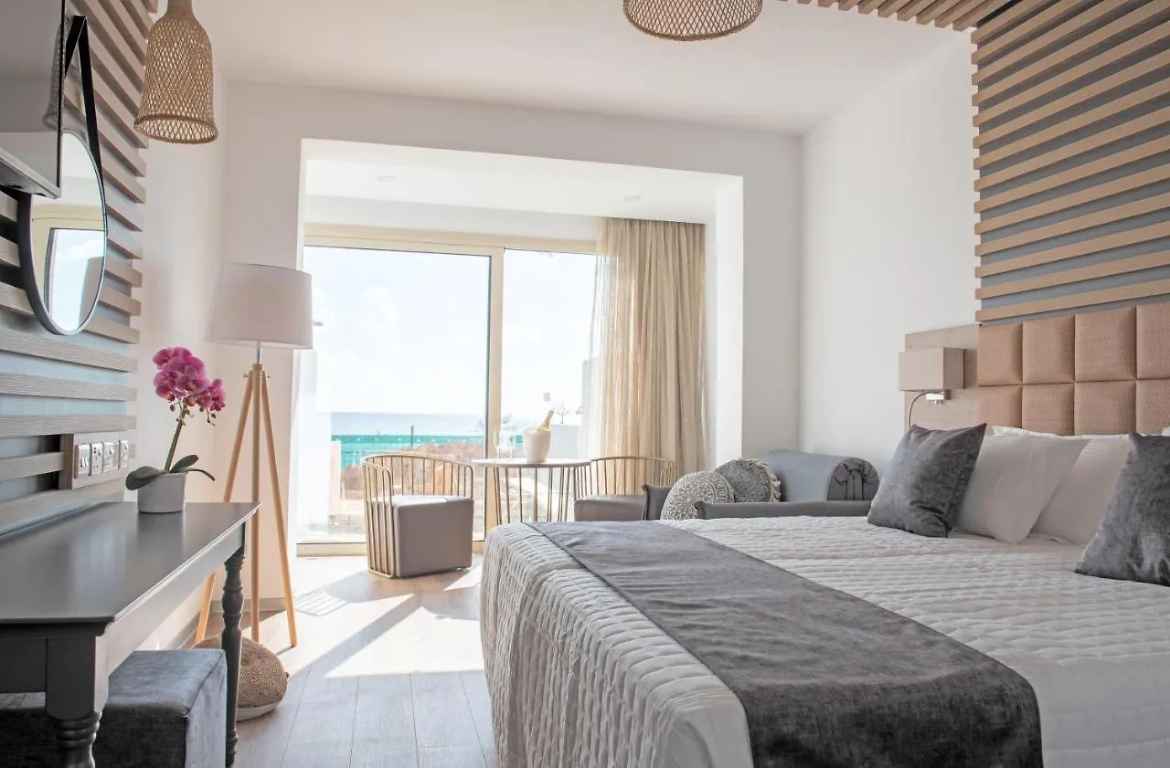 Piere - Anne Beach Hotel Ayia Napa 3*,  Cyprus